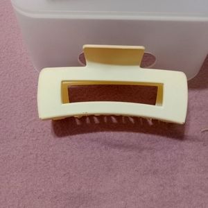 Jumbo claw hair clip